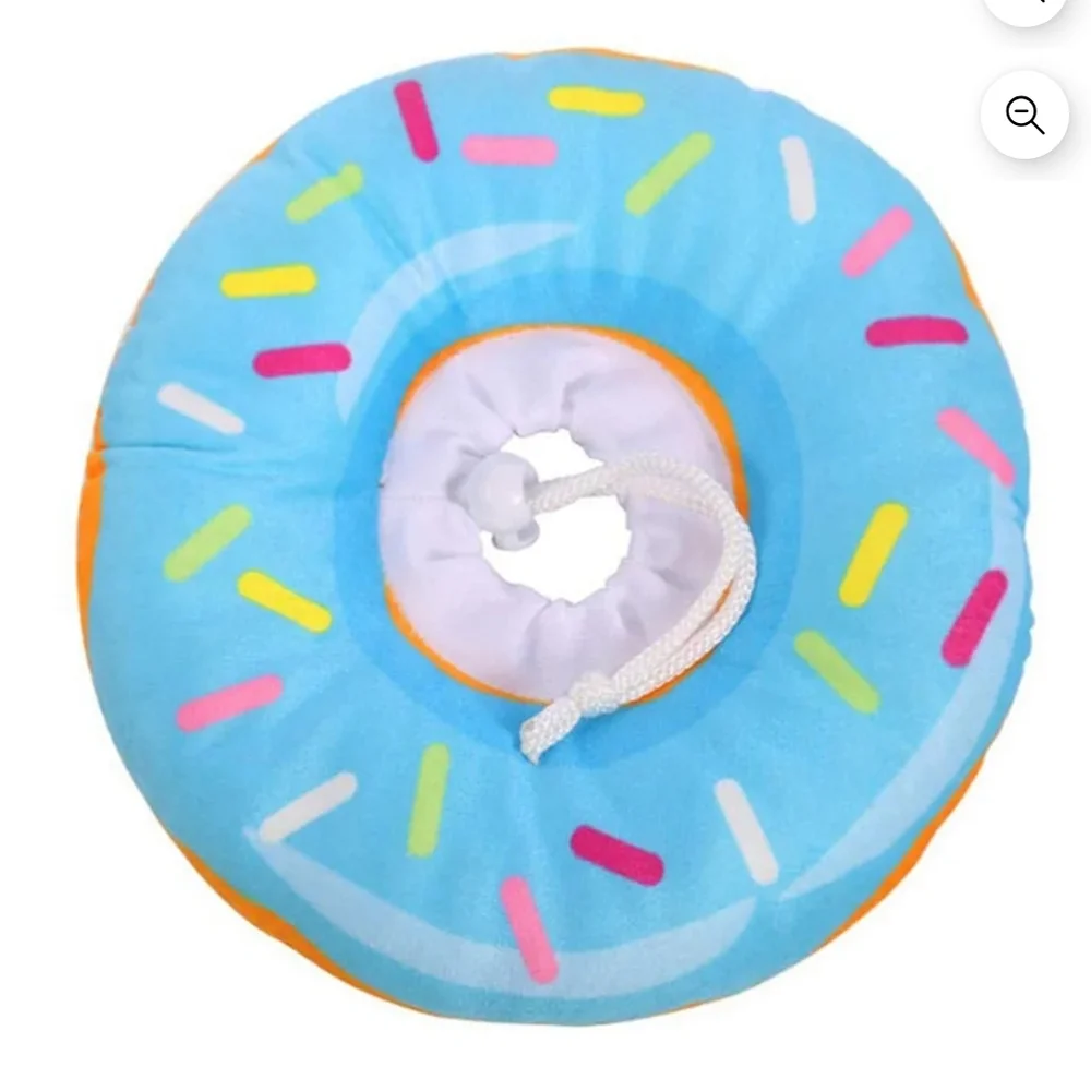 NWOT Colorful Donut Neck Color